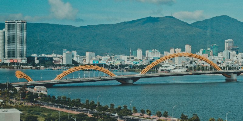 So Sánh Thuế Mua Bán Bất Động Sản Đà Nẵng Và Hà Nội: Cùng Luật, Khác Tiền Nộp
